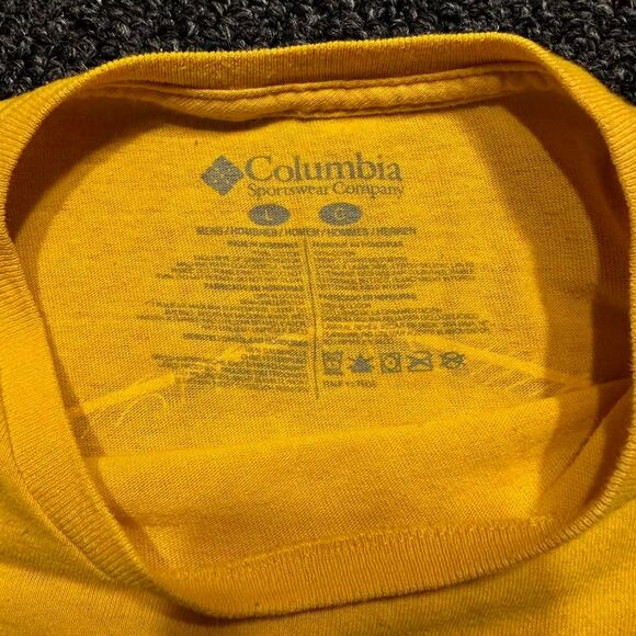 Y2K Columbia Logo Graphic T-Shirt Yellow Size L - Picture 5 of 7